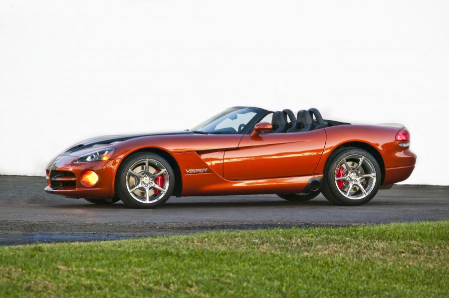  Dodge Viper SRT10 Roadster 2007 года  (фото 35 из 57)